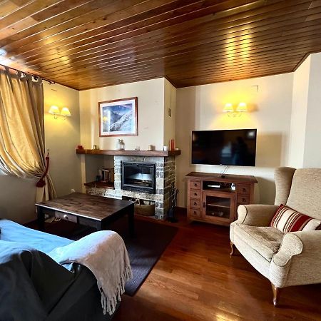 Ferienwohnung Cal Berg - Apartamento Garós Exterior foto