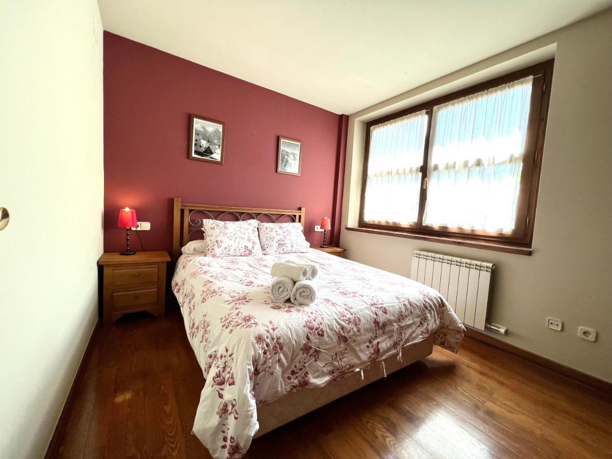 Ferienwohnung Cal Berg - Apartamento Garós Exterior foto